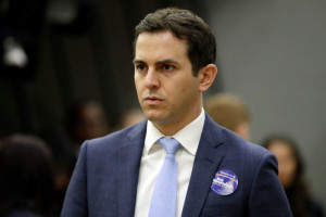 Μενέντεζ Jr: Αποσταθεροποιητικός ο ρόλος της Τουρκίας