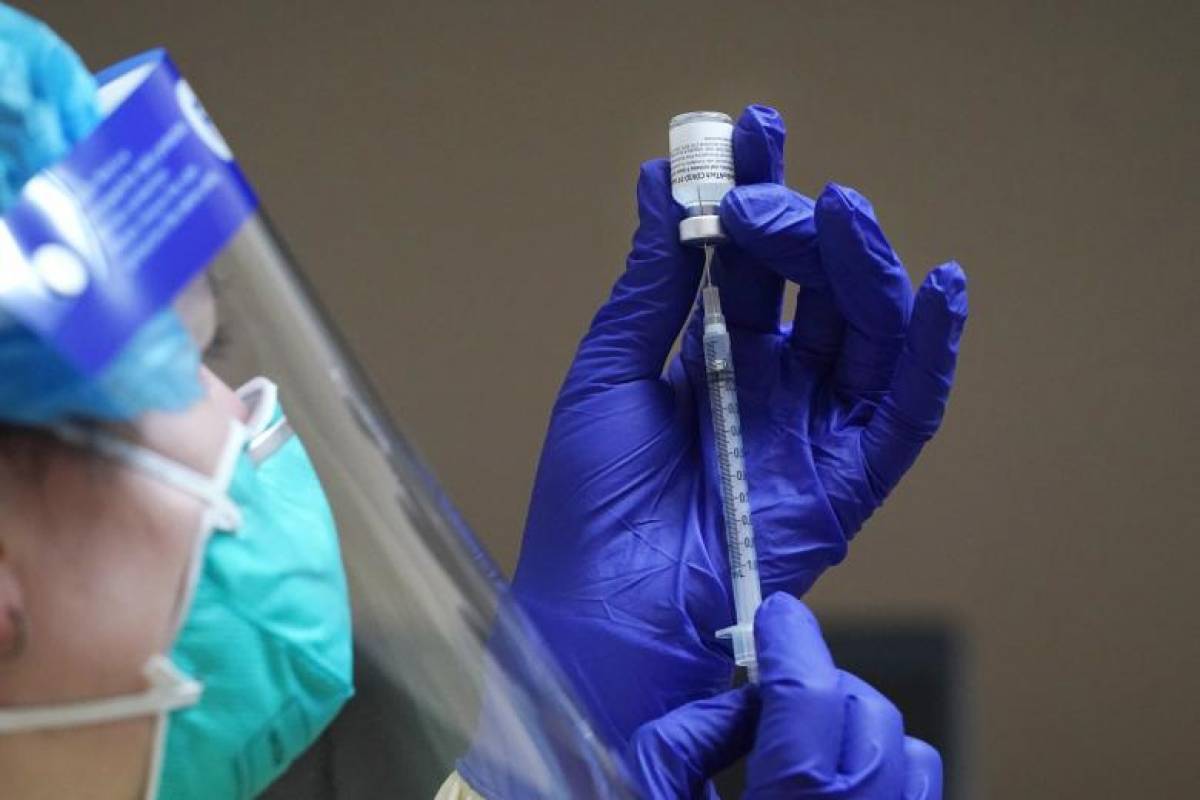 Υποχρεωτικός εμβολιασμός εργαζομένων σε ΚΑΠΗ, μονάδες ψυχικής υγείας-απεξάρτησης από ναρκωτικά