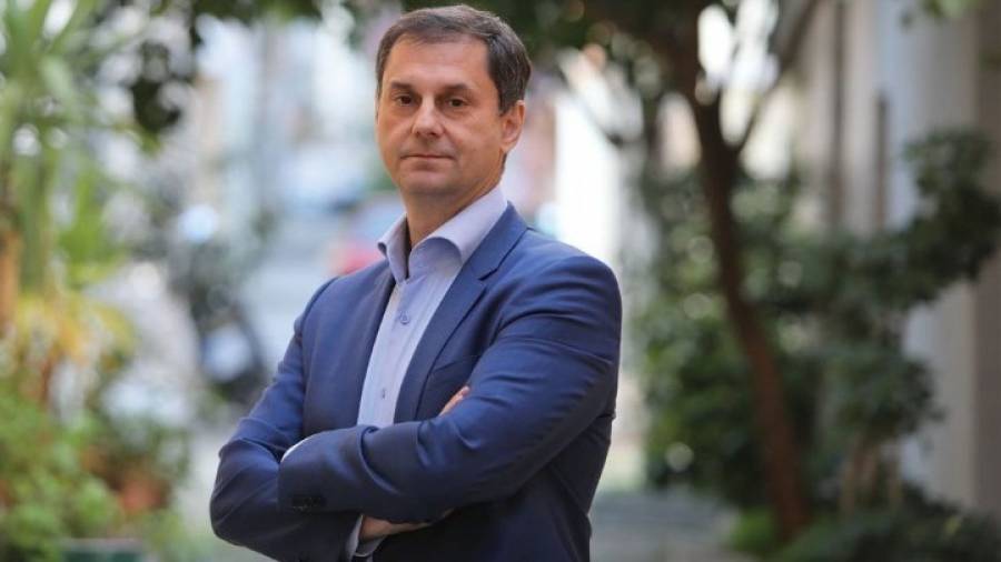 Θεοχάρης: Ξεπεράσαμε τα έξι εκατ. τουρίστες