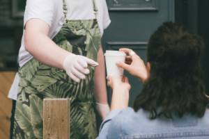 «Κόβεται» και το take away τα Σαββατοκύριακα σε Αθήνα, Θεσσαλονίκη!