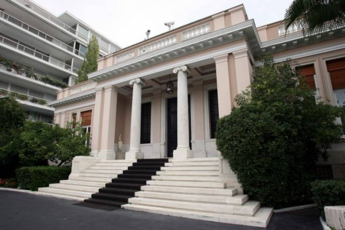 Μαξίμου σε ΣΥΡΙΖΑ: Μην υπενθυμίζετε το μέγεθος της ανικανότητάς σας