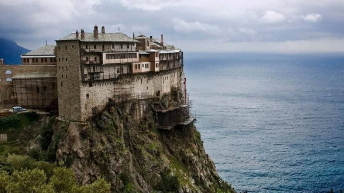 Άγιο Όρος: Η πυροσβεστική ψάχνει δύο αποπροσανατολισμένους προσκυνητές