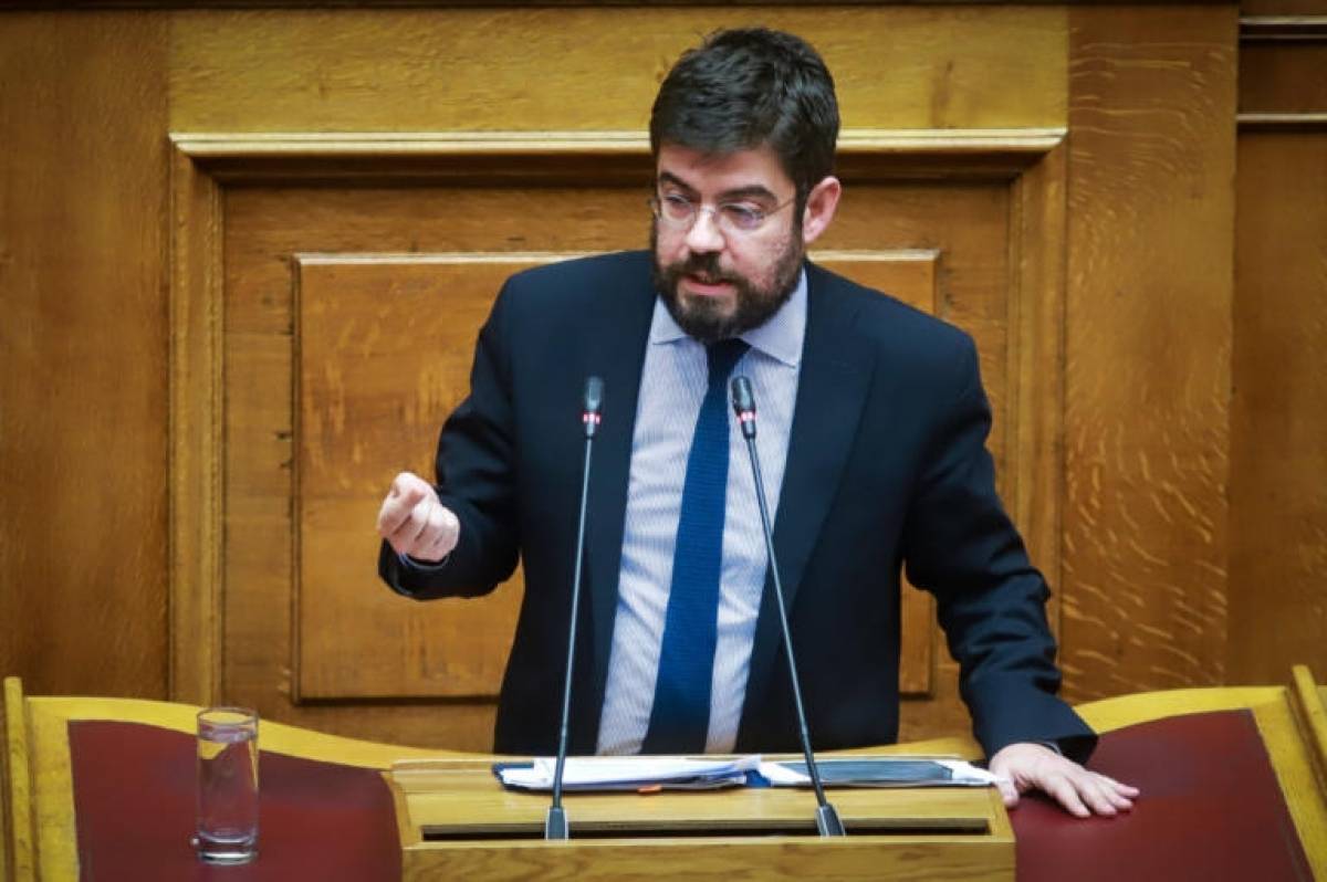 Καλογήρου: Κακούργημα η χρήση μολότωφ, πλημμέλημα μόνο η κατοχή