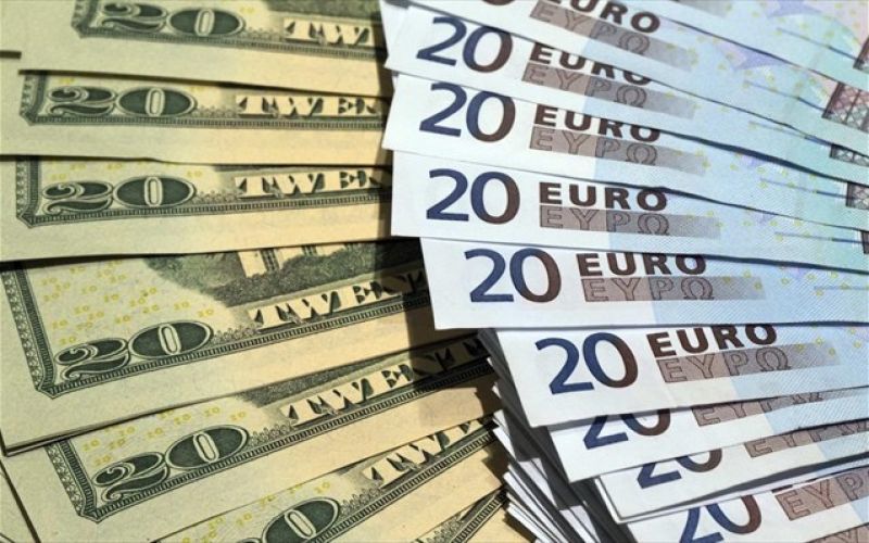 Αγορά συναλλάγματος: Με σταθεροποιητικές κινήσεις το ευρώ έναντι του δολαρίου