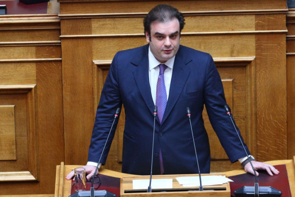 Πιερρακάκης: Θετική εξέλιξη η συμφωνία ΕΕ–ΗΠΑ – Μελετάμε τις λεπτομέρειες