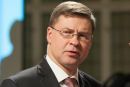 Dombrovskis: Τώρα να δοθεί έμφαση στην εφαρμογή των μεταρρυθμίσεων