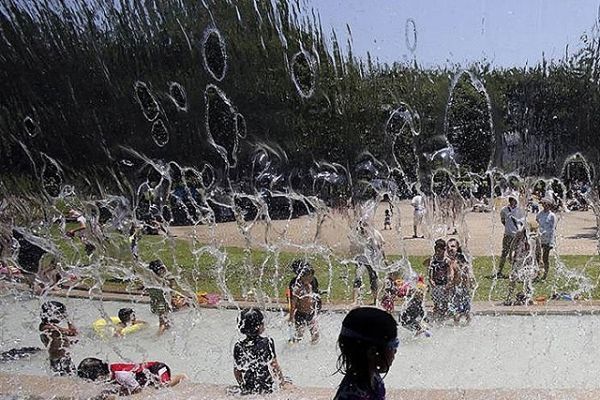 Μερικές πρακτικές συμβουλές για τις μέρες του καύσωνα