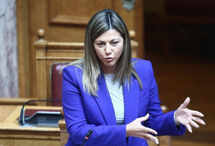 Επεκτείνεται και στις ανάδοχες μητέρες η μεταγενέθλια άδεια μητρότητας