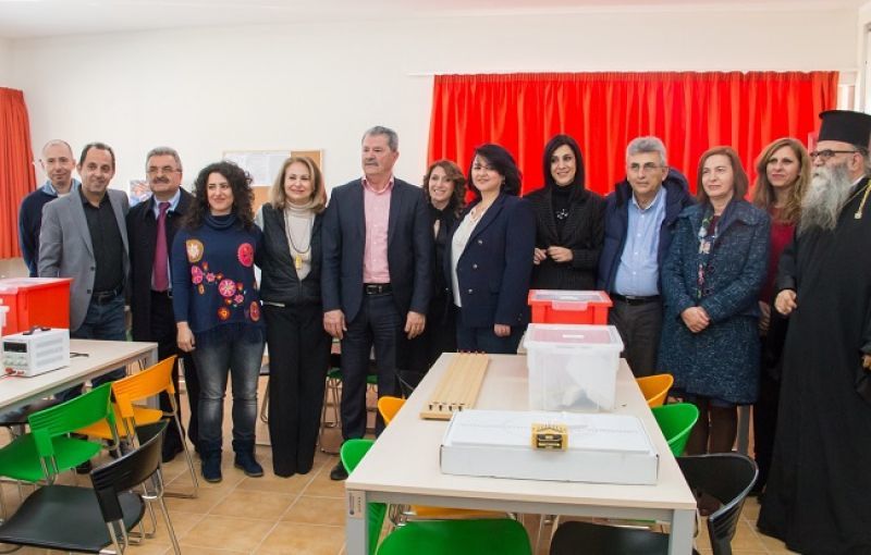 ΕΛΠΕ: Χορηγία Πρότυπου Εργαστηρίου Φυσικών Επιστημών στον Δήμο Δέλτα