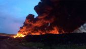 Ισπανία: Πυρκαγιά σε γιγάντια παράνομη χωματερή ελαστικών