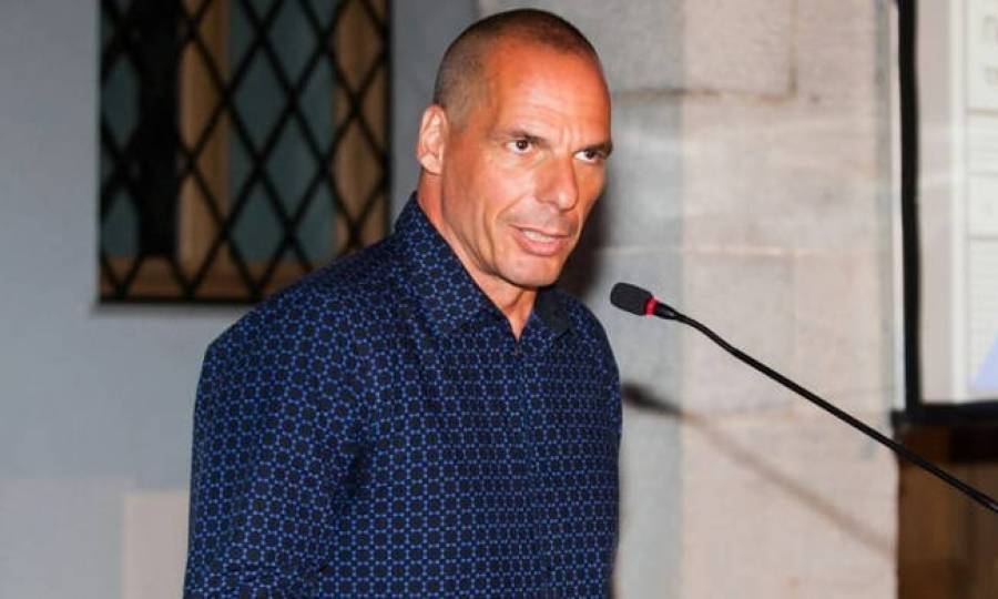 Ο Βαρουφάκης μαλώνει τον Σαλβίνι