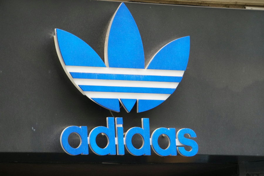 Adidas: Το Μουντιάλ «ροκάνισε» τα κέρδη – Ιστορική «βουτιά» 18% της μετοχής