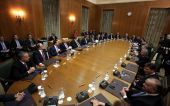 Σαμαράς προς υπουργούς: Συνεχίζουμε τη δουλειά με αυταπάρνηση