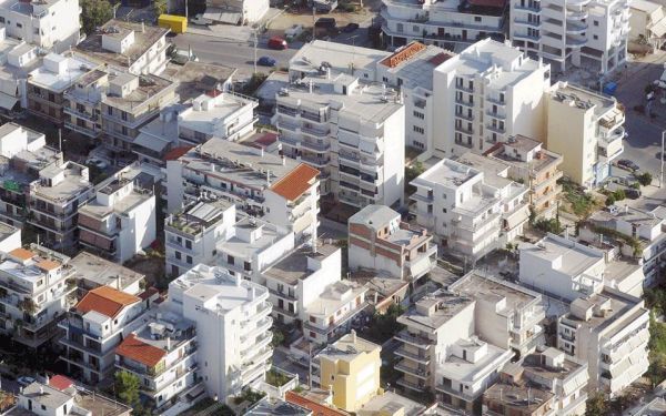 PwC: Αργεί ακόμα η ανάκαμψη της ελληνικής κτηματαγοράς