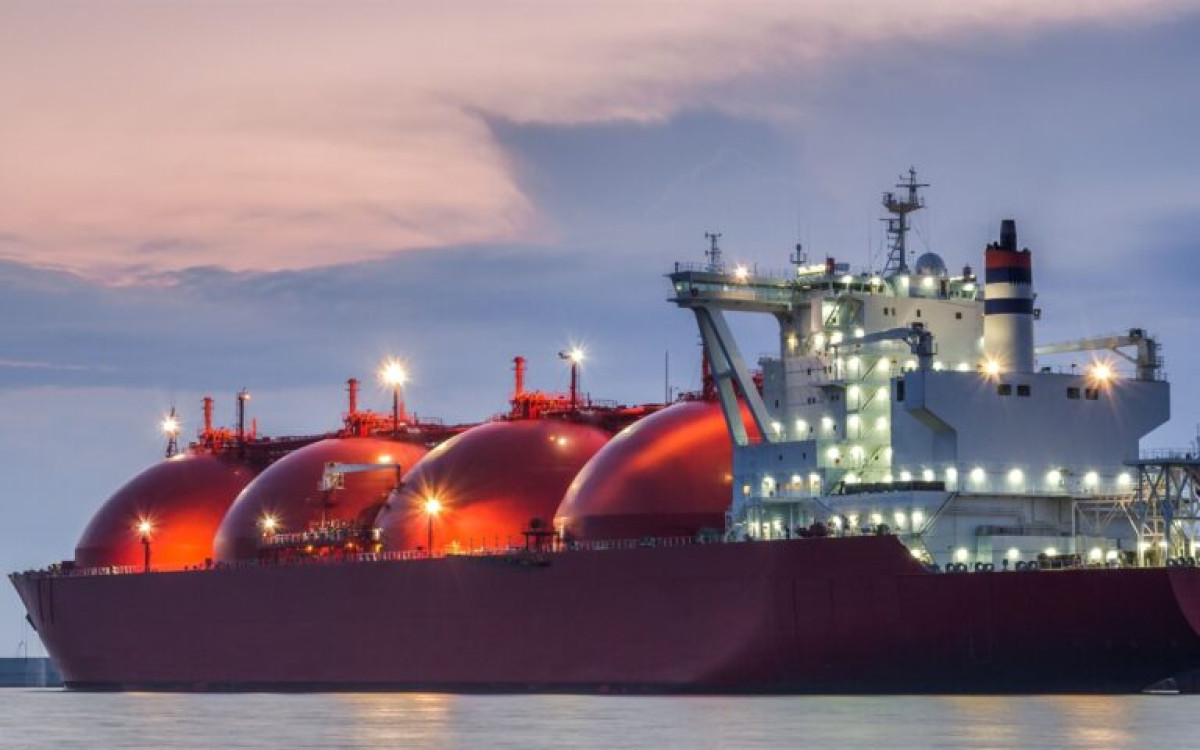 Eni: Εγκαινιάζει την κατασκευή πλωτών μονάδων LNG στο Κονγκό