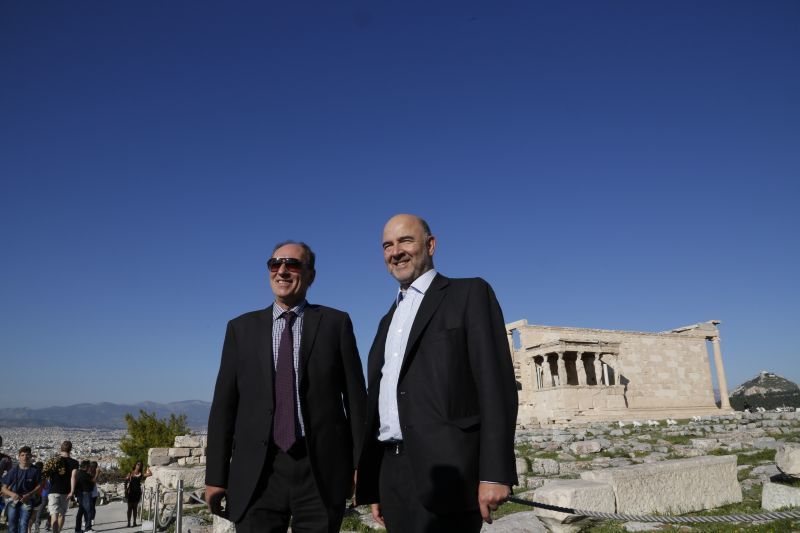 Μοσκοβισί: Η Ελλάδα αποτελεί αναπόσπαστο μέλος της ζώνης του ευρώ