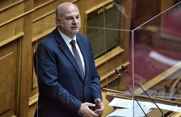 Έρχεται ρύθμιση για τη συνεπιμέλεια των παιδιών διαζευγμένων γονέων