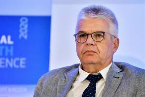 Γώγος: Πιθανότητα για 2.000 κρούσματα μέχρι το Σαββατοκύριακο