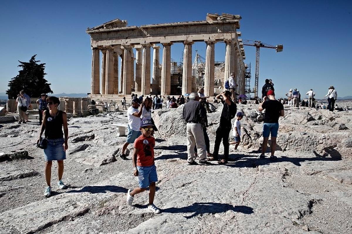 Αρχαιολογικοί χώροι και μουσεία: Ανοσία σε θεσμούς και μνημόνια
