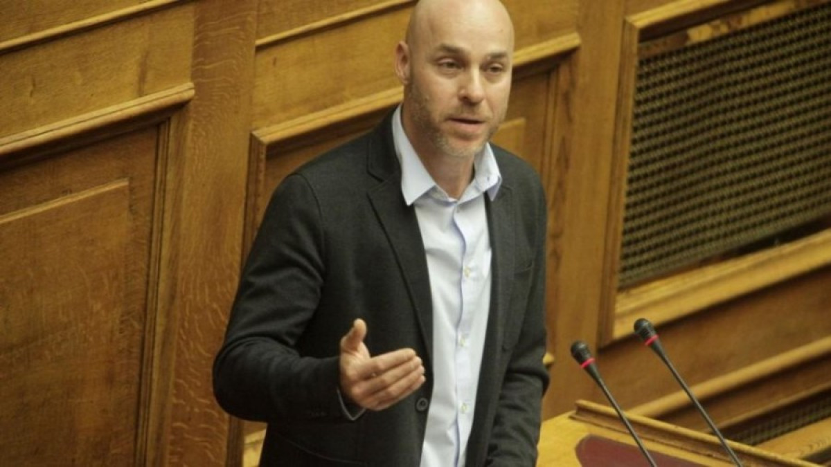 Αμυράς: Εντατικοί έλεγχοι για φαινόμενα αισχροκέρδειας στα καυσόξυλα