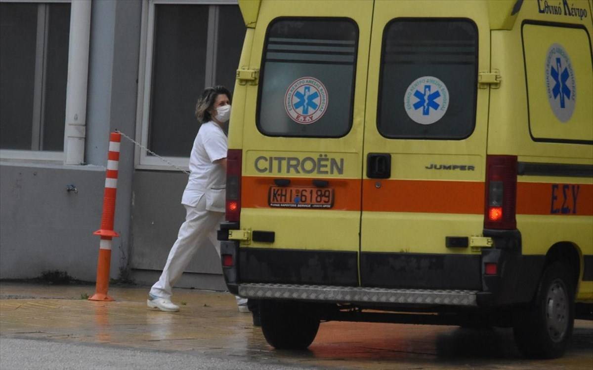 Κορονοϊός-Ελλάδα: 30 θάνατοι, 566 νέα κρούσματα- 320 διασωληνωμένοι