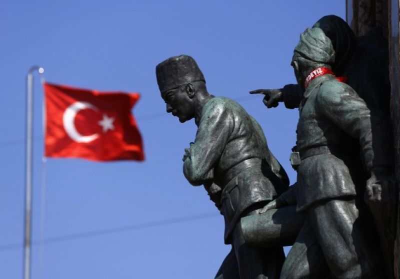 Τουρκικό ΥΠΕΞ: Αποδοκιμάζει την απόφαση της Ελλάδας για τη μη έκδοση των Τούρκων αξιωματικών