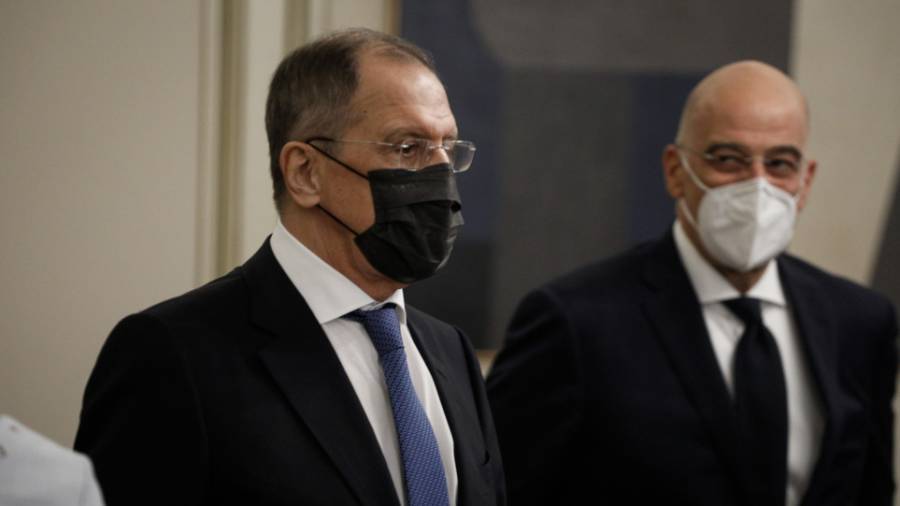 Ρωσία: Περιμένει τις ελληνικές θέσεις για το «αδιαίρετο της ασφάλειας»