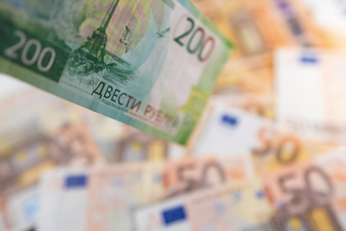 Ευρωπαϊκό «μπλόκο» στην εναλλακτική της Ρωσίας για τα ευρωομόλογα