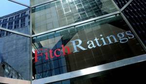 Fitch:«Κλειδί» η διαχείριση των NPEs στην ανάπτυξη της ελληνικής οικονομίας