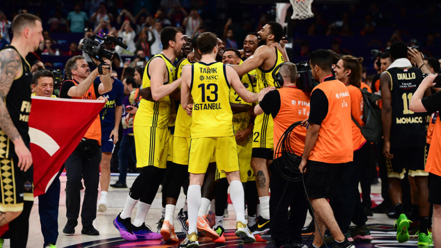 EuroLeague: Πρωταθλήτρια Ευρώπης η Φενέρ με 81-70 έναντι της Μονακό