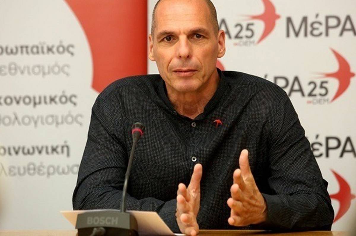 Βαρουφάκης: Έκανα λάθος που εμπιστεύτηκα τον Τσίπρα