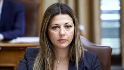 Ζαχαράκη: Θετική στον κορονοϊό η υφυπουργός Τουρισμού