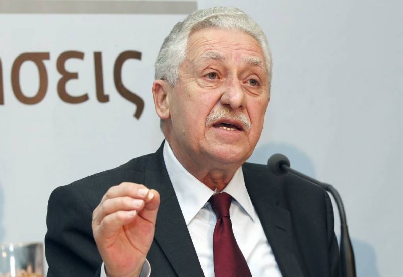 Κουβέλης: Ζητά φορολόγηση βόειου κρέατος, ποτών και καπνικών