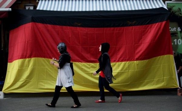 Σχεδόν διπλάσιο αριθμό μεταναστών επαναπροώθησε φέτος η Γερμανία
