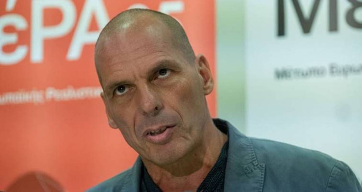 Βαρουφάκης: H αλληλεγγύη δε δίνει συγχωροχάρτι σε κυβερνήσεις και τρόικες