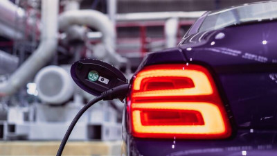 «Κινούμαι Ηλεκτρικά 2»: Επιδότηση έως €9.500 για αγορά ηλεκτρικού αυτοκινήτου