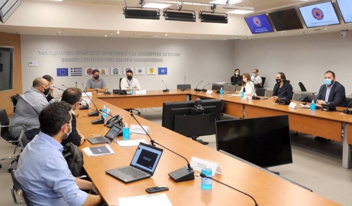 Οι λοιμωξιολόγοι αποφασίζουν για την επιστροφή φιλάθλων στα γήπεδα