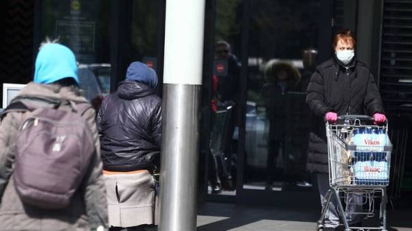 Επίδομα 800 ευρώ: Από Τρίτη οι αιτήσεις- Η διαδικασία