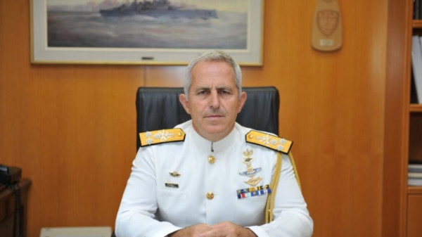 Ο ναύαρχος θα επιλέξει Ανδρουλάκη ή επιστροφή στην Ιθάκη;