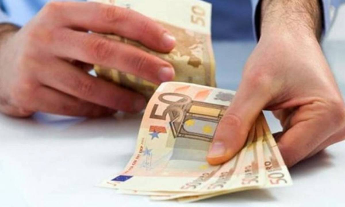 Τη Μεγάλη Τετάρτη η πληρωμή του Κοινωνικού Εισοδήματος Αλληλεγγύης