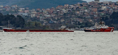 Διεκόπη η κυκλοφορία στα στενά του Βοσπόρου-Βλάβη σε άγκυρα πλοίου