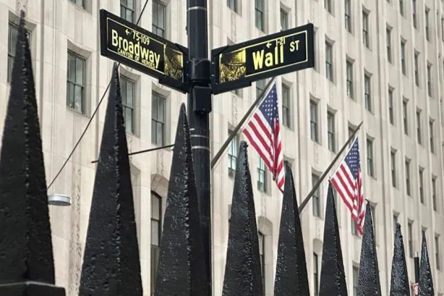 Wall Street: Ανοδικές τάσεις παρά τους αμφιλεγόμενους δασμούς Τραμπ
