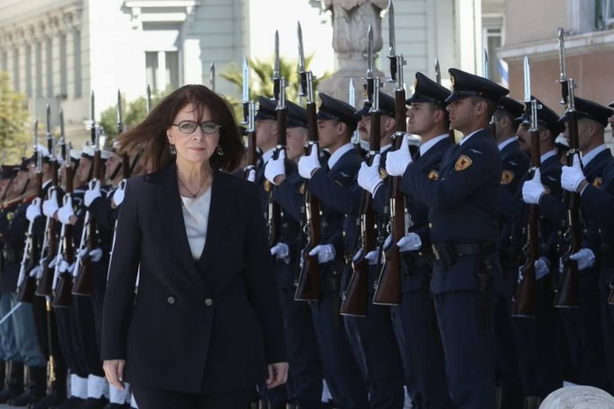 Σακελλαροπούλου: Απόλυτη προτεραιότητα η αντιμετώπιση της πανδημίας του κορονοϊού