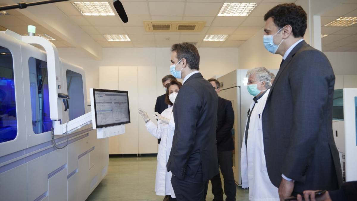 Μητσοτάκης: «Κλειδί» τα τεστ μοριακού ελέγχου για άνοιγμα της κοινωνίας