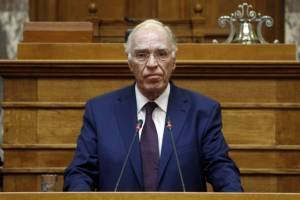 Αποσωληνώθηκε ο Βασίλης Λεβέντης