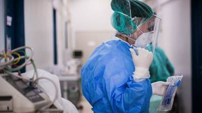 Κορονοϊός:Έως 80 νέες εισαγωγές ασθενών καθημερινά στα νοσοκομεία της Αττικής