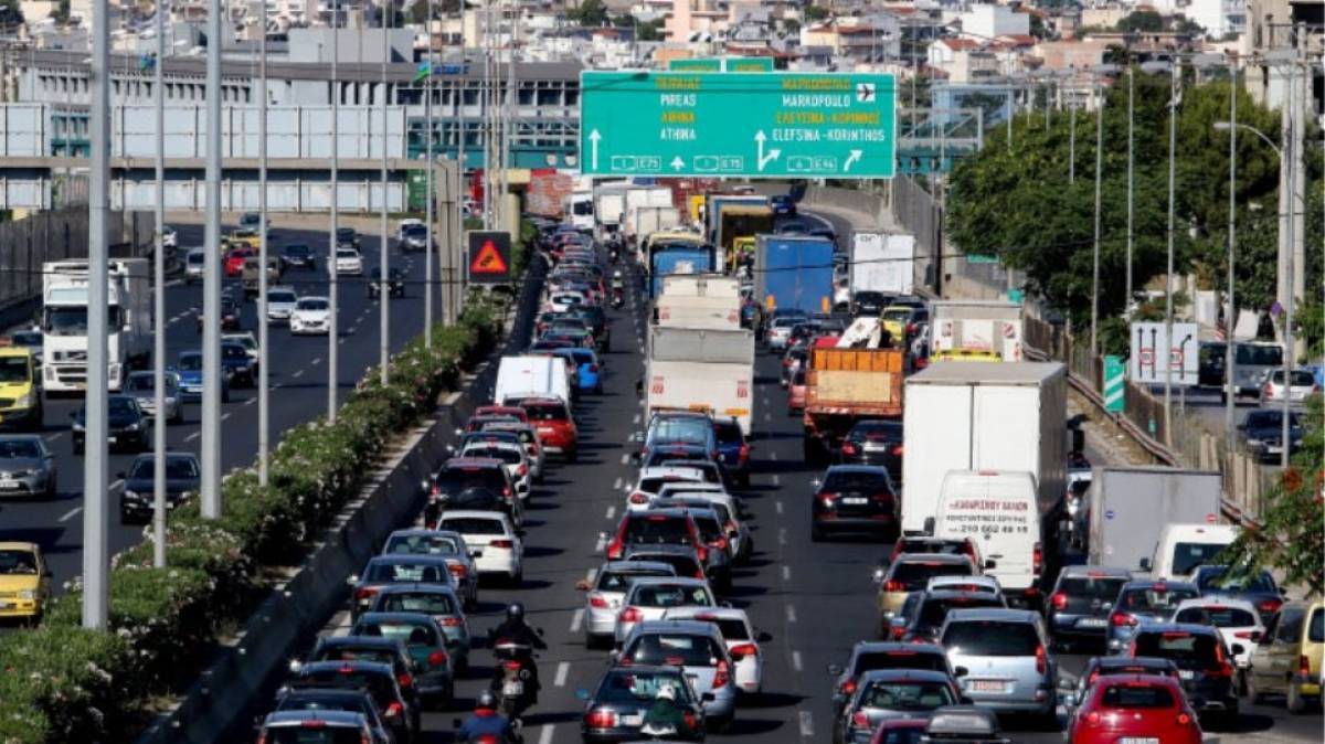 Έντονη κυκλοφοριακή συμφόρηση στον Κηφισό