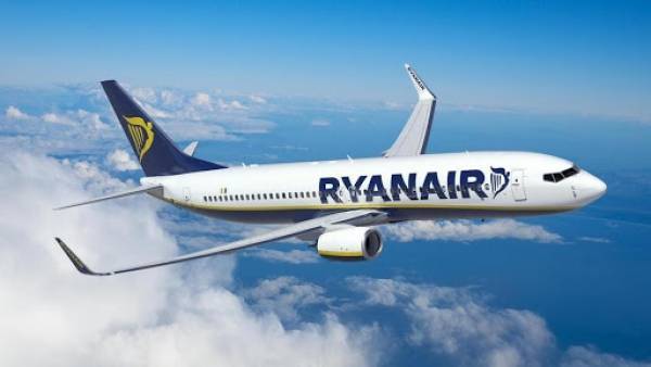 Ryanair: Δραστική περικοπή πτήσεων-Αναθεωρεί επί τα χείρω προβλέψεις επιβατικής κίνησης