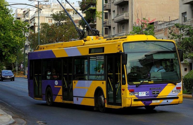 Πεντάωρη στάση εργασίας στα τρόλεϊ σήμερα