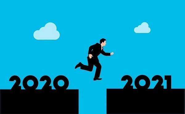 Οι αργίες και τα τριήμερα του 2021-Δείτε πότε πέφτουν